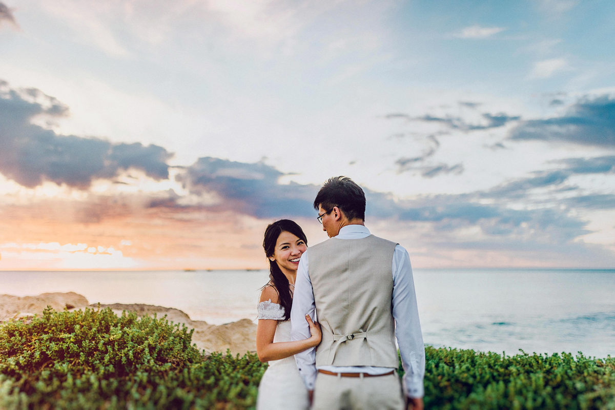 burns beach perth singapore bride holding groom